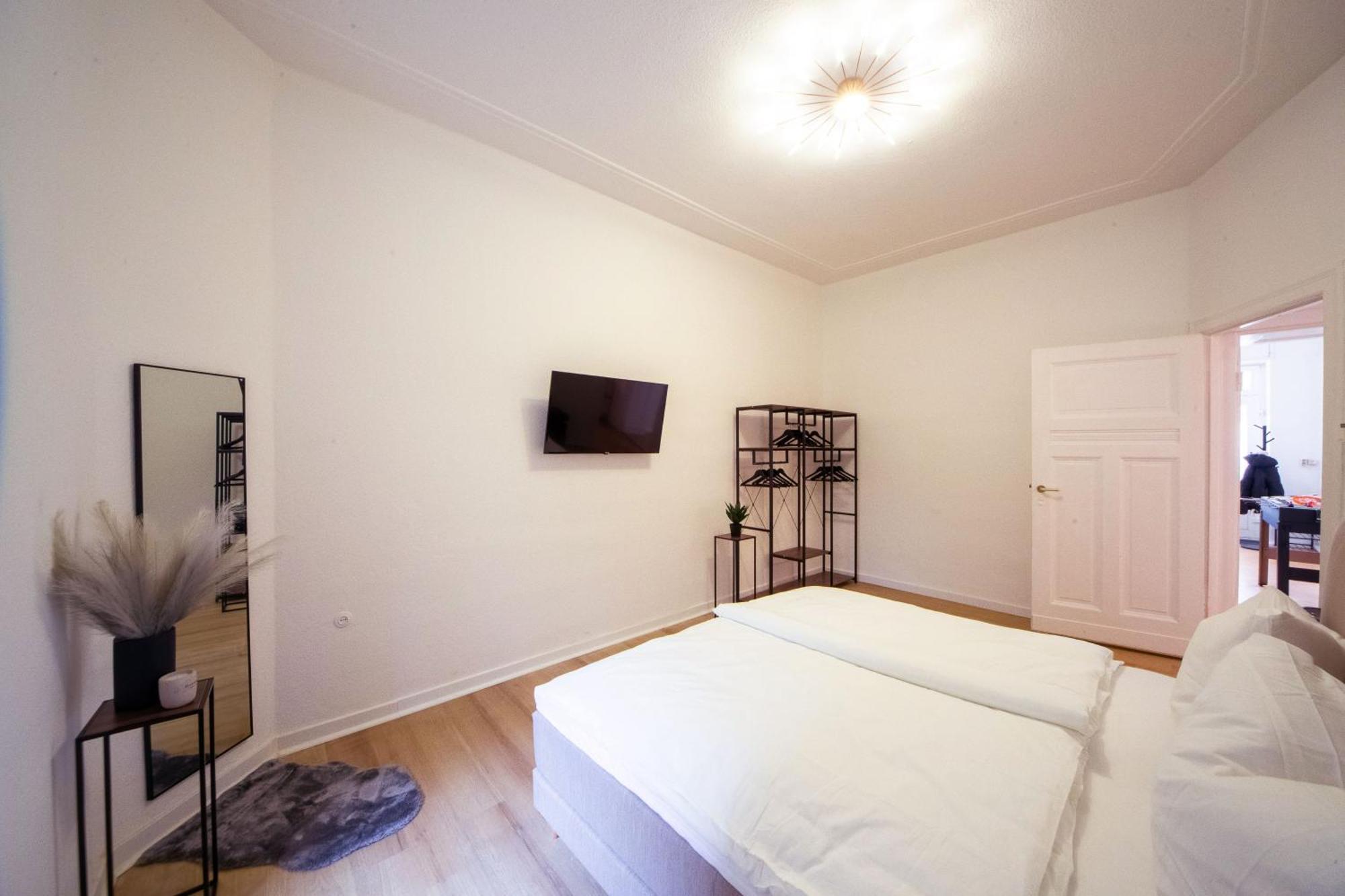 ベルリンMassagesessel, King-Sized Bed, Billardtisch, 2 Couchesアパートメント エクステリア 写真